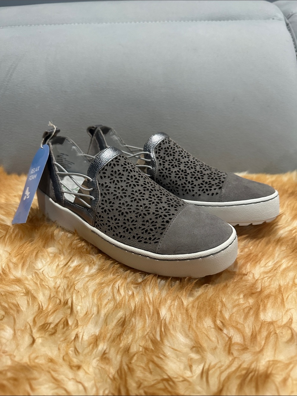 Jambu Erin Slip On Sneaker Grey/Gunmetal, new in box